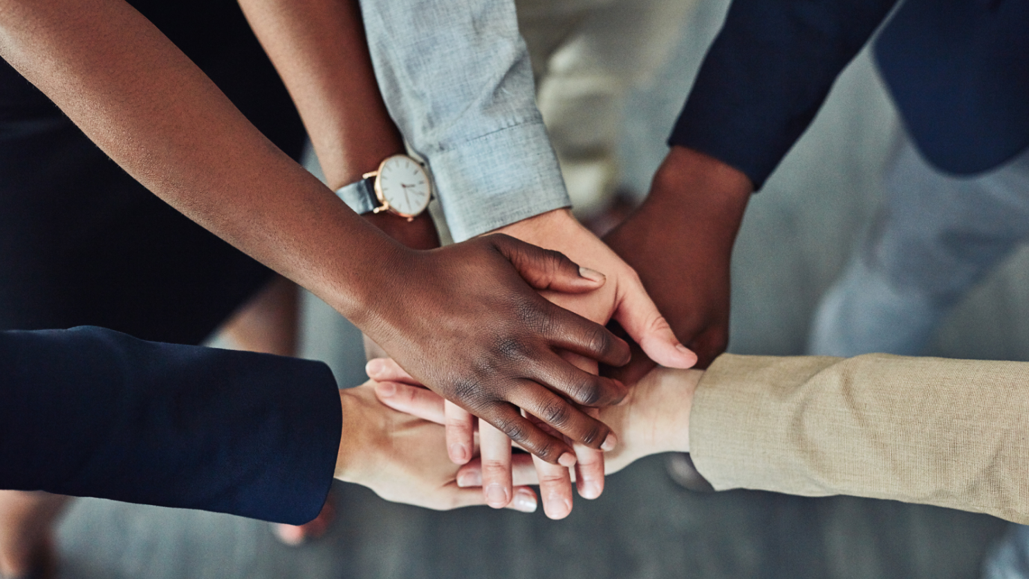 A huddle circle